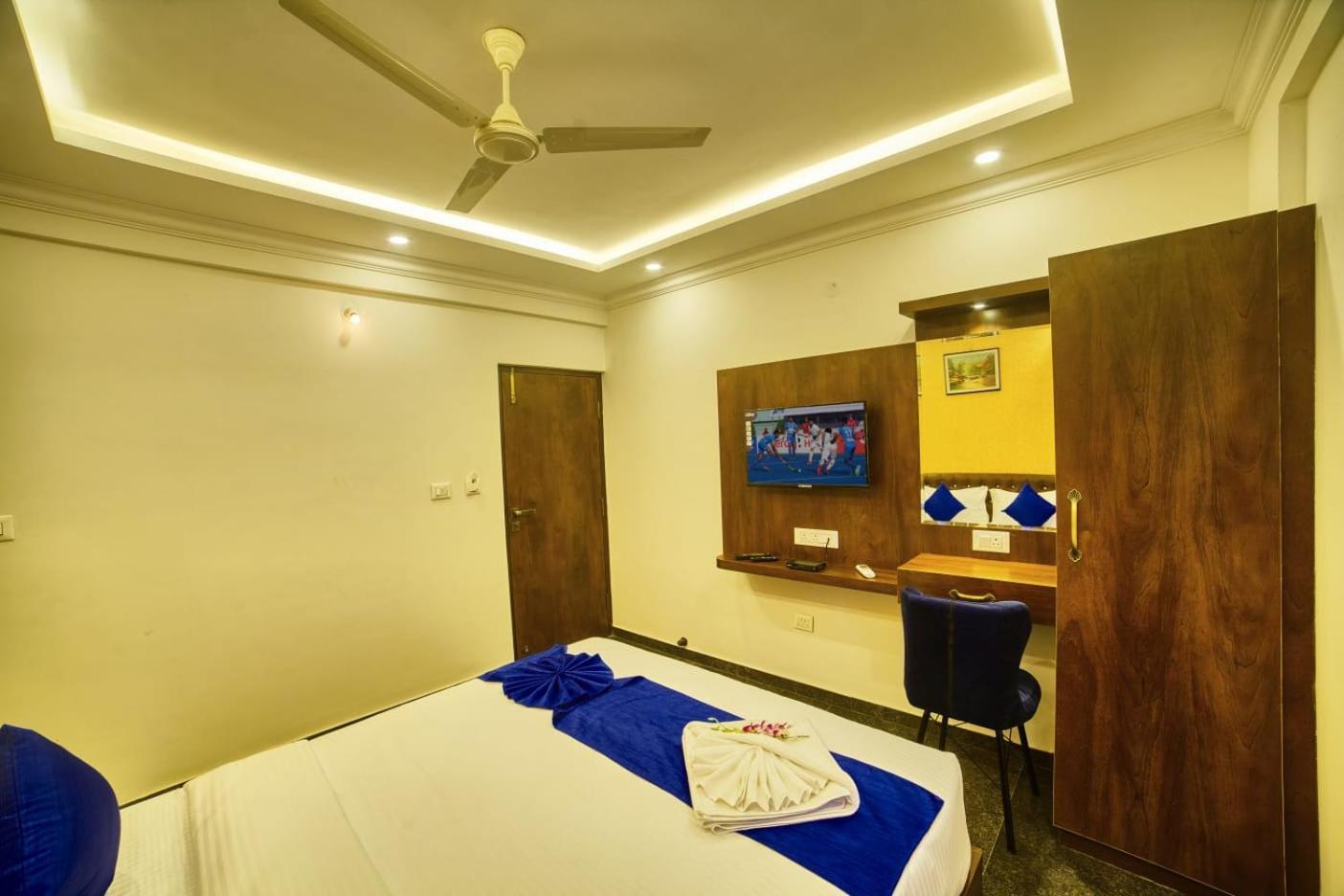 Sm Royal Stay Hotel - Near Bangalore International Airport Devanahalli Екстер'єр фото