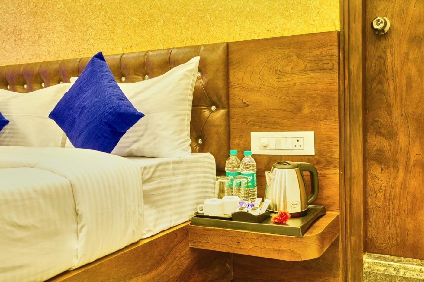 Sm Royal Stay Hotel - Near Bangalore International Airport Devanahalli Екстер'єр фото